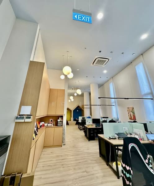 BS Centre, 243 Alexandra Road, 54,748 sqft, Light Industrial (B1) For Sale, by Teo Jeri, 25587323 - Interior - CommercialGuru.com.sg