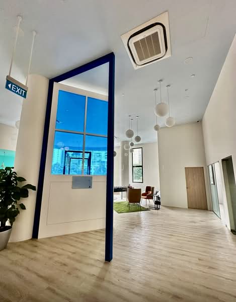 BS Centre, 243 Alexandra Road, 54,748 sqft, Light Industrial (B1) For Sale, by Teo Jeri, 25587323 - Interior - CommercialGuru.com.sg