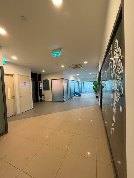 Icon @ Pasir Panjang, 218 Pasir Panjang Road, 1,076 sqft, Shop / Shophouse For Rent, by MJ Zhuo, 25588083 - Corridor - CommercialGuru.com.sg