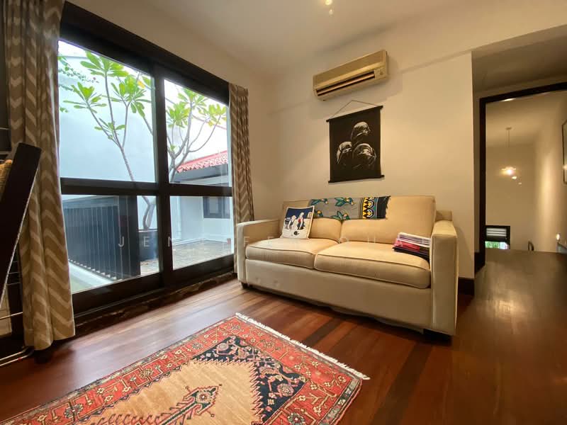 Kim Yam Road Conservation House in D9, Kim Yam Road Dstrict 9, 3 Bedrooms, 2,000 sqft, Conservation House For Rent, by Jennifer Quah, 25588106 - PropertyGuru.com.sg