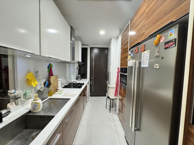 Jardin, 966 Dunearn Road, 3 Bedrooms, 1,172 sqft, Condominium For Rent, by Ryan Yeo, 25588109 - Kitchen - PropertyGuru.com.sg