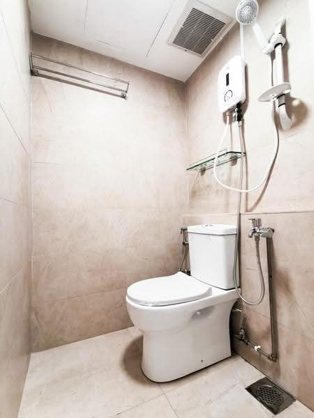 The Mornington, 16 Saint Michael's Road, Balestier / Toa Payoh, Room Rental, 200 sqft, Condominium For Rent, by Wehome Co-Living, 25588120 - Common Toilet 2 - PropertyGuru.com.sg