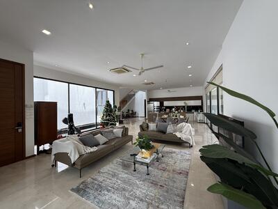 For Sale - Yew Lian Park