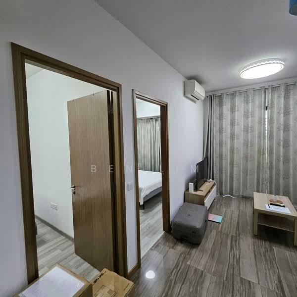 Lakeville, 11 Jurong Lake Link, 2 Bedrooms, 635 sqft, Condominium For Rent, by Ben Lim, 25588184 - Entrance - PropertyGuru.com.sg