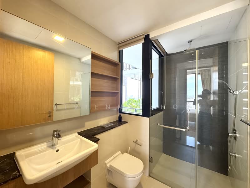 The Trilinq, 28A Jalan Lempeng, 2 Bedrooms, 710 sqft, Condominium For Rent, by Vivienne Zhou, 25588258 - Bathroom - PropertyGuru.com.sg