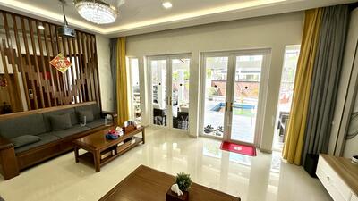 For Sale - Beautifully Renovated 3 Storey Semi D at Begonia