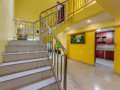 For Sale - 327 Jurong East Street 31