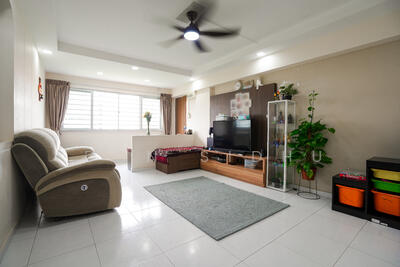 For Sale - 542 Hougang Avenue 8