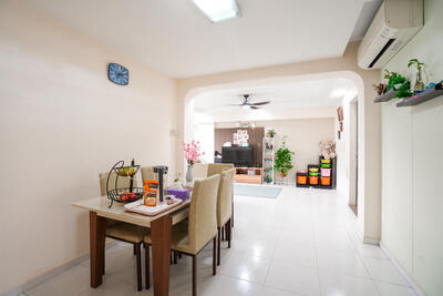 For Sale - 542 Hougang Avenue 8