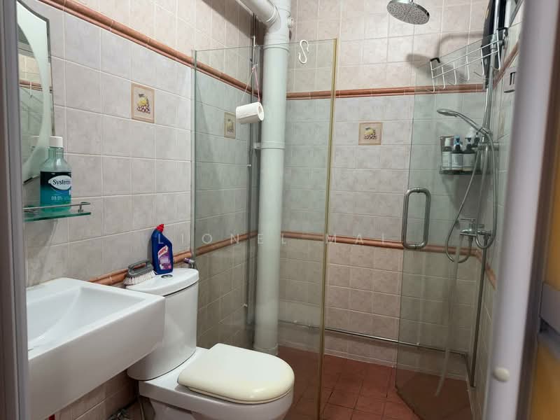 84 Lorong 2 Toa Payoh, 84 Lorong 2 Toa Payoh, 3 Bedrooms, 1,151 sqft, HDB Flat For Rent, by Lionel Mai, 25588438 - PropertyGuru.com.sg