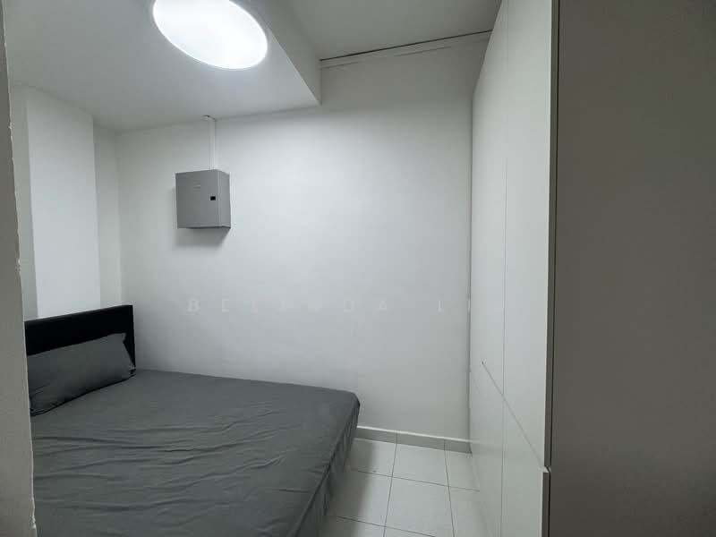 Lakepoint Condo, 10 Lakepoint Drive, Room Rental, 80 sqft, Condominium For Rent, by Belinda Liu, 25588664 - Bedroom $1100 - PropertyGuru.com.sg