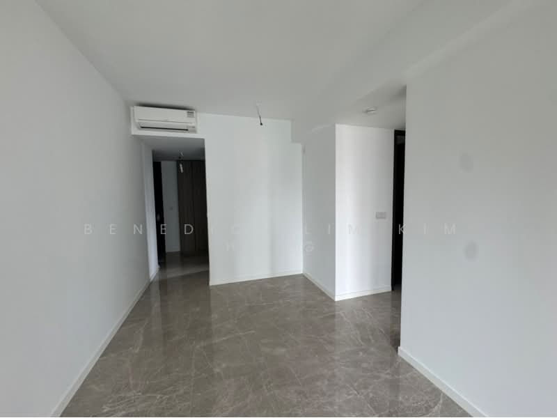 Irwell Hill Residences, 2 Irwell Hill, 2 Bedrooms, 678 sqft, Condominium For Rent, by Benedict Lim Kim Heng, 25588768 - PropertyGuru.com.sg