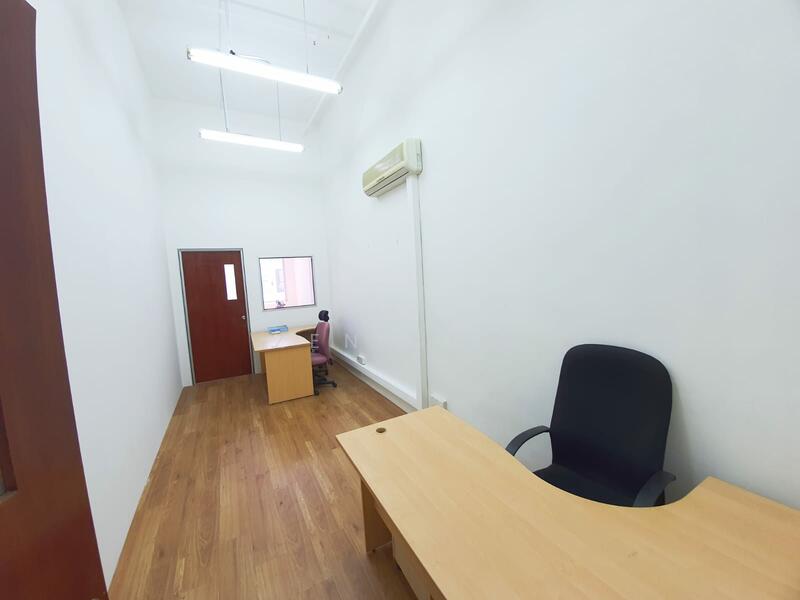 Unity Centre, 51 Bukit Batok Crescent, 1,033 sqft, Light Industrial (B1) For Sale, by Zen Neo, 25588791 - CommercialGuru.com.sg