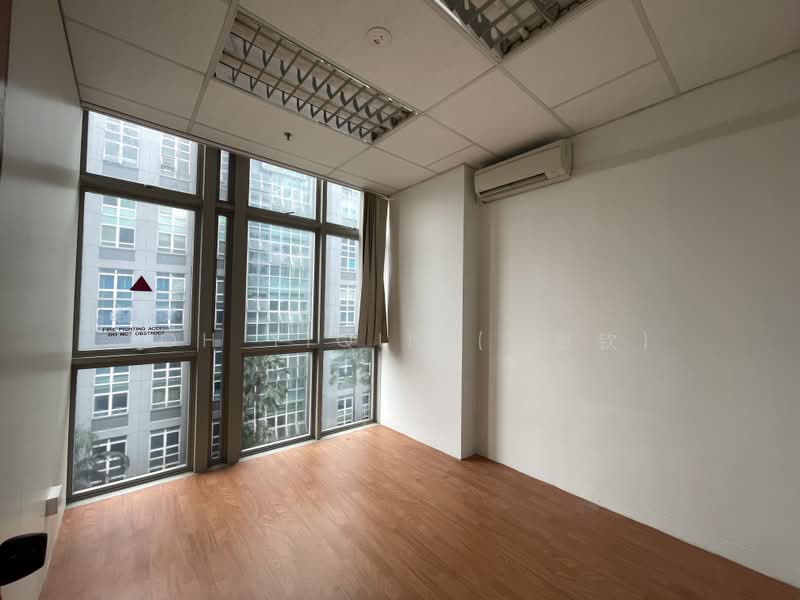 Prestige Centre, 71 Bukit Batok Crescent, 1,076 sqft, Light Industrial (B1) For Sale, by Toh YiQin (卓意钦), 25588962 - CommercialGuru.com.sg