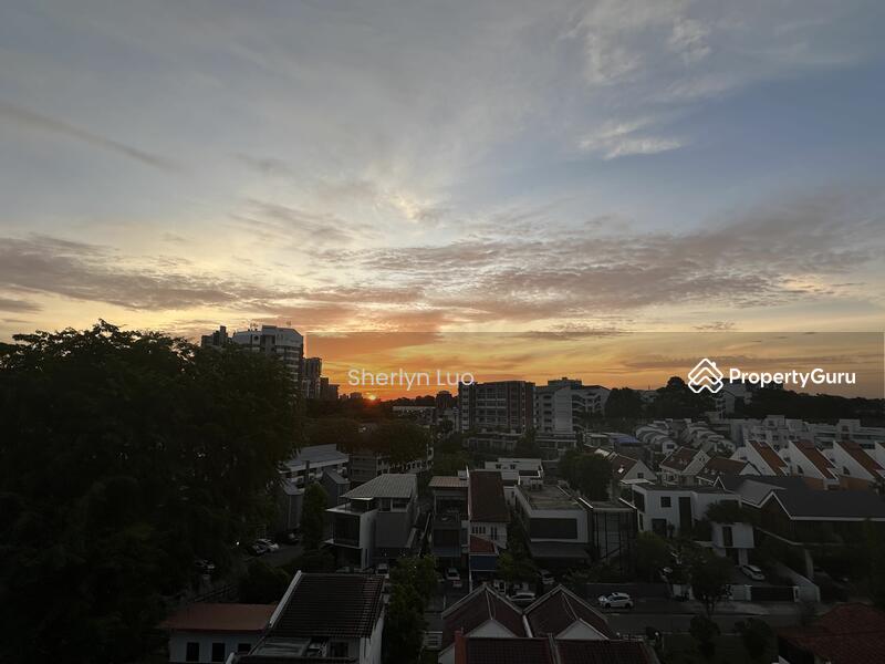 Unblock living room sunset view 