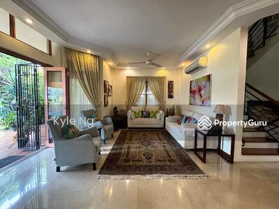 For Sale - ⭐WELL MAINTAINED CORNER TERRACE WITH BASEMENT⭐