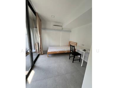 For Rent - West Coast Drive