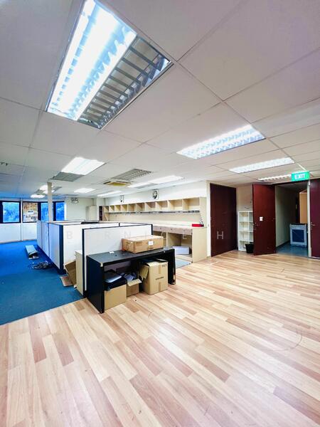 B2 Space for Warehouse / Storage / Office / Testing Bay / Fabrication, Changi South, 2,250 sqft, Factory / Workshop (B2) For Rent, by Bernice Ho, 25589310 - CommercialGuru.com.sg
