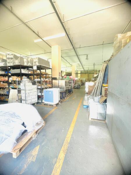 B2 Space for Warehouse / Storage / Office / Testing Bay / Fabrication, Changi South, 2,250 sqft, Factory / Workshop (B2) For Rent, by Bernice Ho, 25589310 - CommercialGuru.com.sg