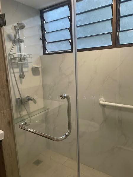 Pine Grove, 1P Pine Grove, Clementi Park / Upper Bukit Timah, Room Rental, 150 sqft, Condominium For Rent, by Ng Zi Liang, 25589351 - Bathroom - PropertyGuru.com.sg