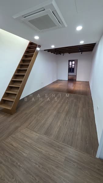 Kg Glam Arab Street, Arab Street, 1,600 sqft, Shop / Shophouse For Rent, by Hashim Bahashwan, 25589476 - Interior - CommercialGuru.com.sg
