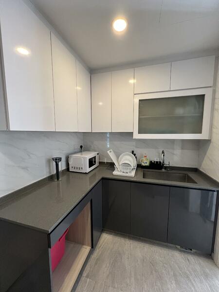 Regent Grove, 52 Choa Chu Kang North 7, Room Rental, 180 sqft, Condominium For Rent, by Huili Koh, 25589508 - Kitchen - PropertyGuru.com.sg