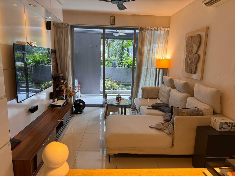 For Sale - Prive