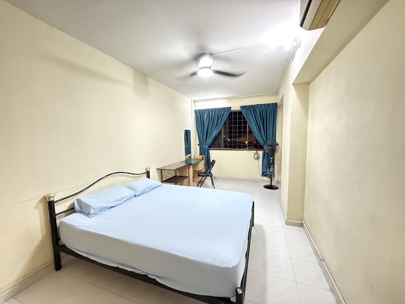Bedroom