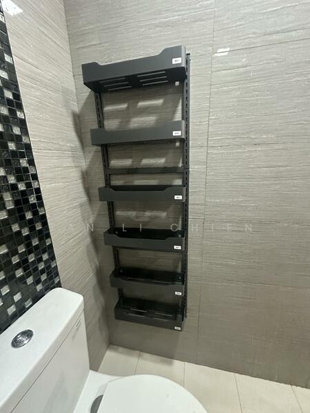 Rezi 3Two, 48 Lorong 32 Geylang, Room Rental, 463 sqft, Apartment For Rent, by Tan Li Chien, 25590188 - Bathroom - PropertyGuru.com.sg