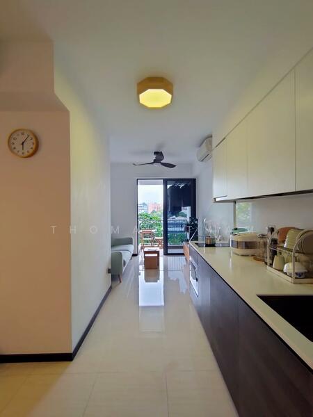 Sims Urban Oasis, 2 Sims Drive, 2 Bedrooms, 624 sqft, Condominium For Sale, by Thomas Tham, 25590459 - Kitchen - PropertyGuru.com.sg