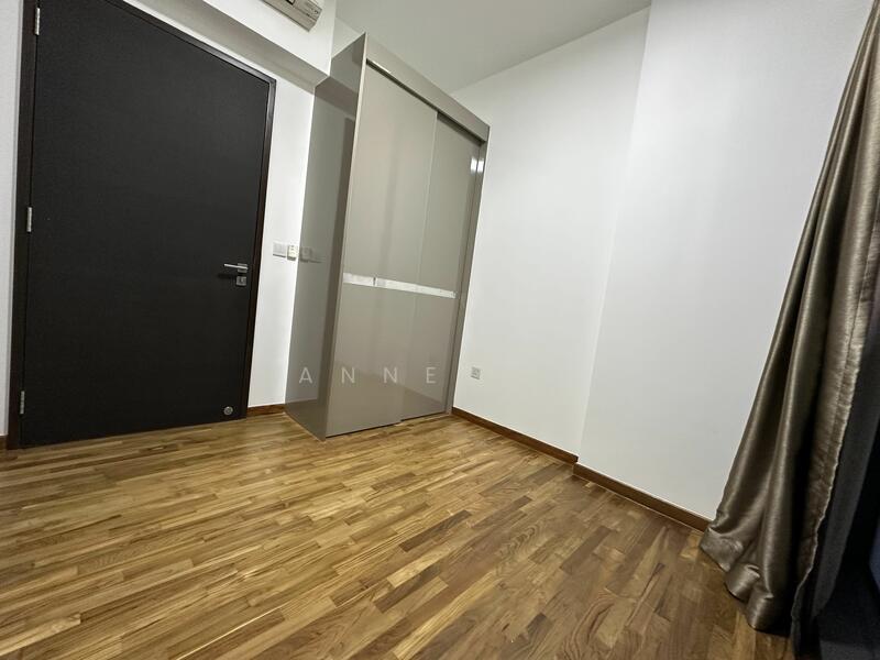 For Rent - Sims Urban Oasis