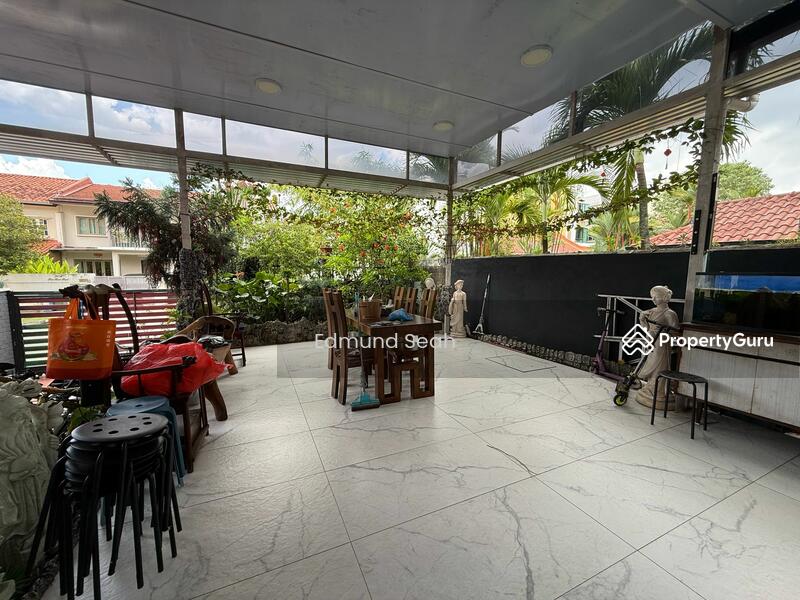 For Sale - ★ Kovan ★ Lovingly Maintained Semi-D ★