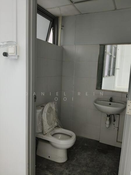 Mega@Woodlands, 39 Woodlands Close, 190 sqft, Light Industrial (B1) For Rent, by Daniel Rein Ooi, 25590786 - CommercialGuru.com.sg