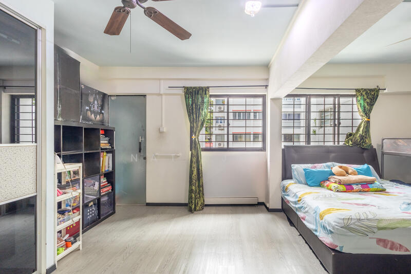 For Sale - 145 Tampines Street 12