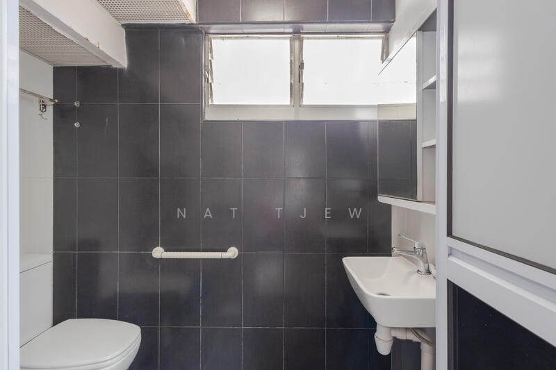 For Sale - 145 Tampines Street 12