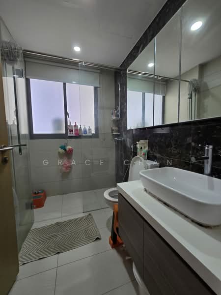 Skies Miltonia, Miltonia Close, Sembawang / Yishun, 3 Bedrooms, 969 sqft, Condominium For Sale, by Grace Chan, 25591319 - Bathroom - PropertyGuru.com.sg