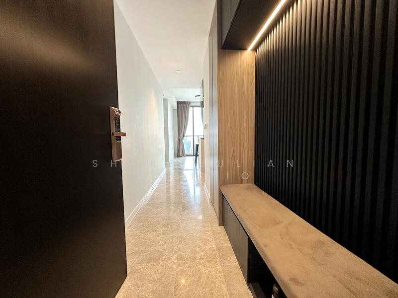 Irwell Hill Residences, 2 Irwell Hill, Orchard / River Valley, 2 Bedrooms, 657 sqft, Condominium For Rent, by Shane Julian Valerio, 25591405 - Entrance - PropertyGuru.com.sg
