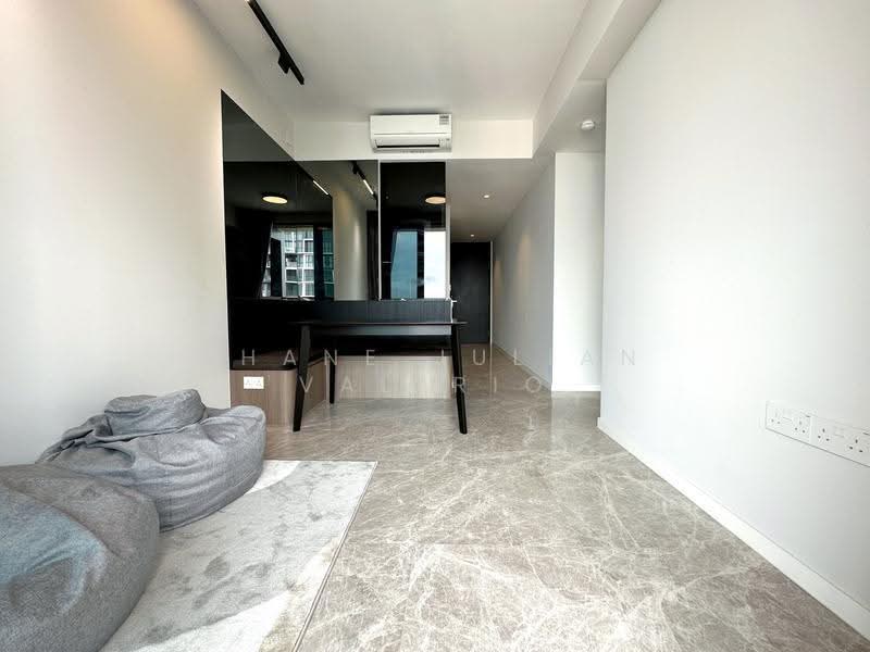 Irwell Hill Residences, 2 Irwell Hill, Orchard / River Valley, 2 Bedrooms, 657 sqft, Condominium For Rent, by Shane Julian Valerio, 25591405 - Living Room - PropertyGuru.com.sg