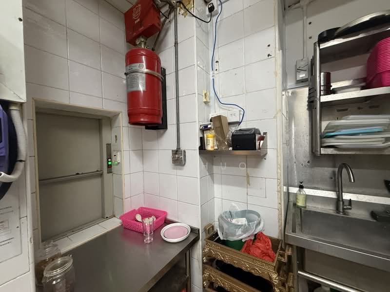 18 Ann Siang Road, Ann Siang Road, 2,000 sqft, Food & Beverage For Rent, by MJ Zhuo, 25591467 - Kitchen - CommercialGuru.com.sg