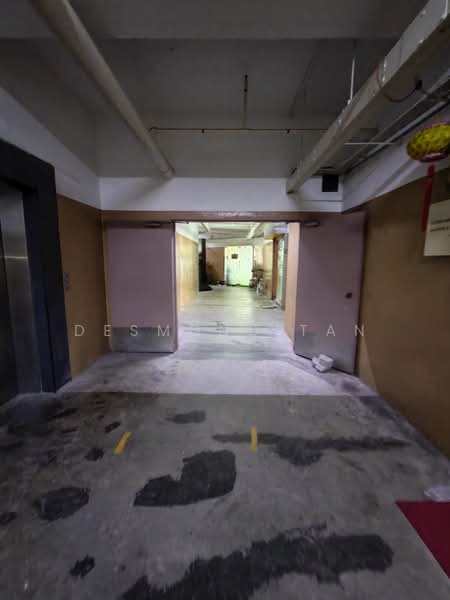 Gold Pine Industrial Building, 126 Joo Seng Road, Macpherson / Potong Pasir, 1,603 sqft, Light Industrial (B1) For Sale, by Desmond Tan, 25591670 - Entrance - CommercialGuru.com.sg