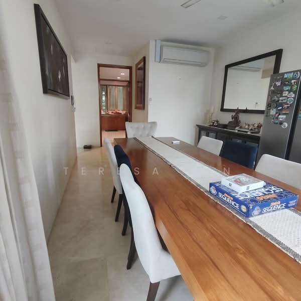 ⭐️ ⭐️LANDED7772@OPERA ESTATE ⭐️966_77772, Cozy 2sty Detached with basement & attic, 5 Bedrooms, 6,212 sqft, Detached House For Sale, by Teresa Tan, 25591779 - Dining Room - PropertyGuru.com.sg