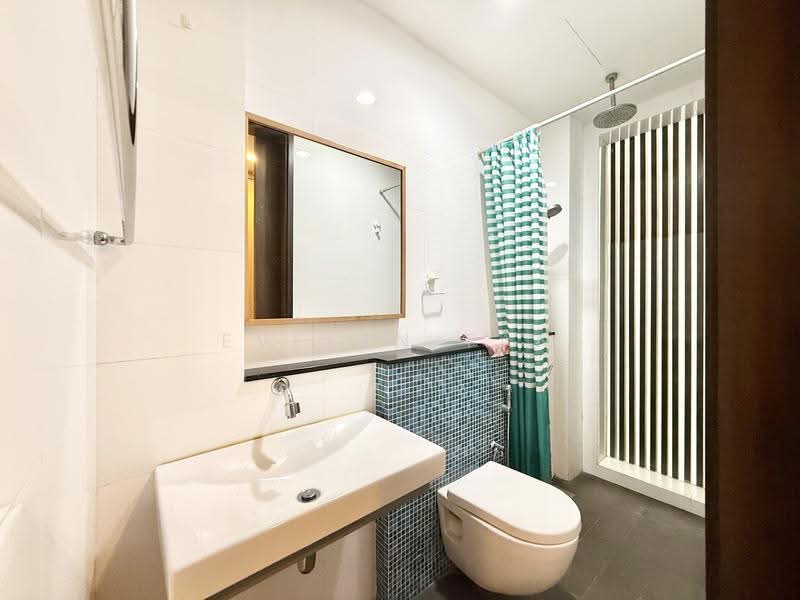Carlisle Road, Cambridge Road, Farrer Park / Serangoon Rd, 2 Bedrooms, 1,300 sqft, Apartment For Rent, by Evelyn Tan, 25591789 - Bathroom - PropertyGuru.com.sg