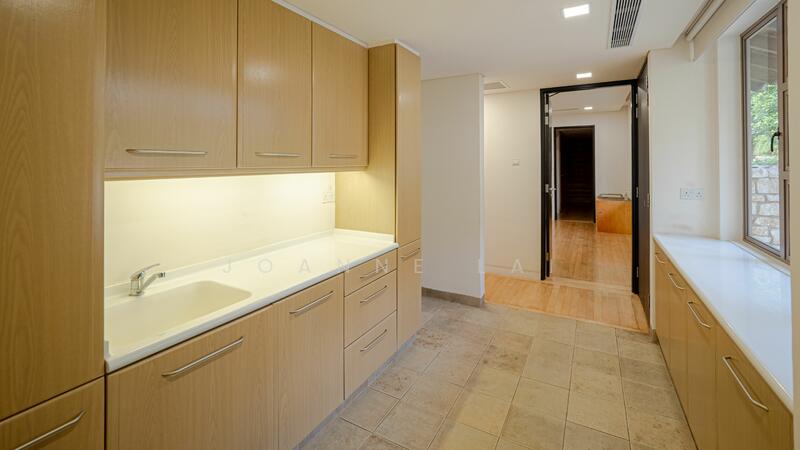 For Rent - ** NASSIM HILLTOP TROPICAL BUNGALOW FOR RENT ** SOLE MARKETING AGENT