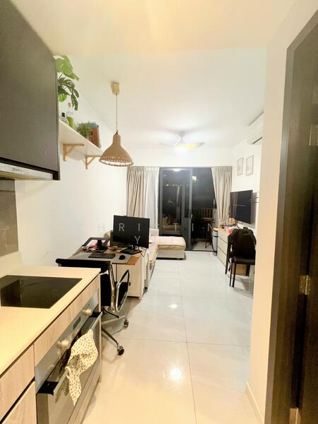 Riverfront Residences, 41 Hougang Avenue 7, 1 Bedroom, 463 sqft, Condominium For Rent, by Christine Yit, 25592401 - Living Room - PropertyGuru.com.sg