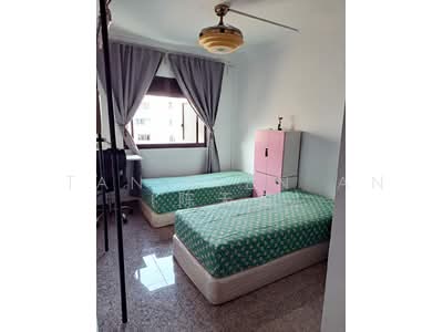 For Rent - 257B Compassvale Road