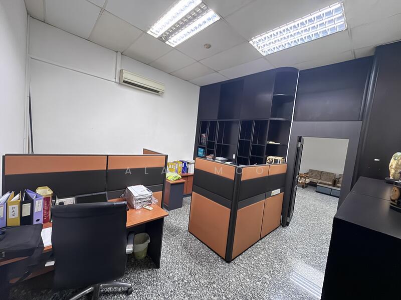 Northland Industrial Building, 1 Woodlands Industrial Park E1, 1,620 sqft, Factory / Workshop (B2) For Rent, by Alan Moo, 25593037 - CommercialGuru.com.sg
