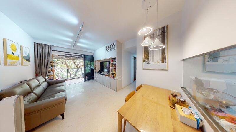Sophia Hills, 7 Mount Sophia, 3 Bedrooms, 1,012 sqft, Condominium For Rent, by Liang Xu, 25593040 - Living Room - PropertyGuru.com.sg