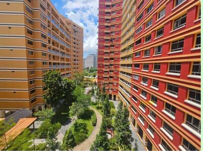 For Rent - 842F Tampines Street 82