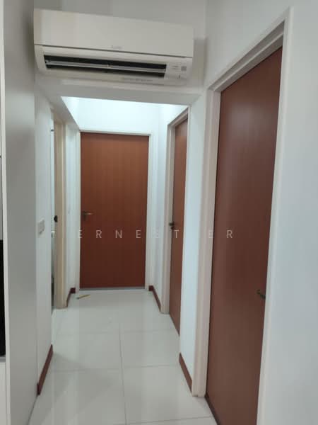 140A Corporation Drive, 140A Corporation Drive, Room Rental, 100 sqft, HDB Flat For Rent, by Ernest Er, 25593177 - Corridor - PropertyGuru.com.sg