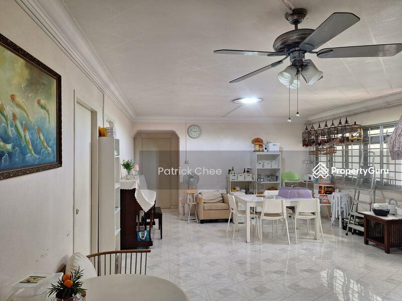 For Sale - 387 Tampines Street 32